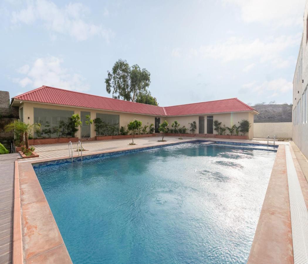 Hotel Pandora Grand, Udaipur- Nestled In Nature Wrapped In Luxury 외부 사진